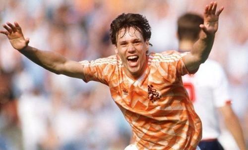 盘点足球界史上最著名的十大足球巨星！