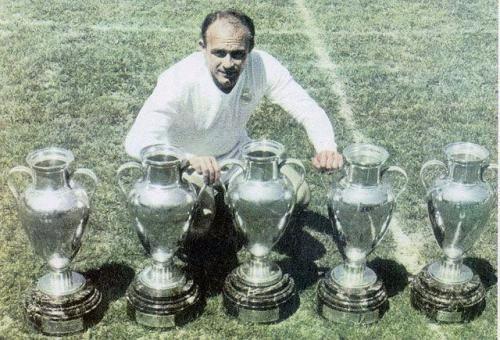 盘点足球界史上最著名的十大足球巨星！