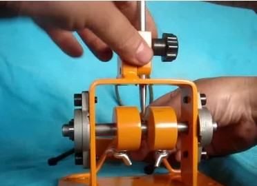 人工怎样剥废铜线皮快,怎样把废电线的皮去掉图3