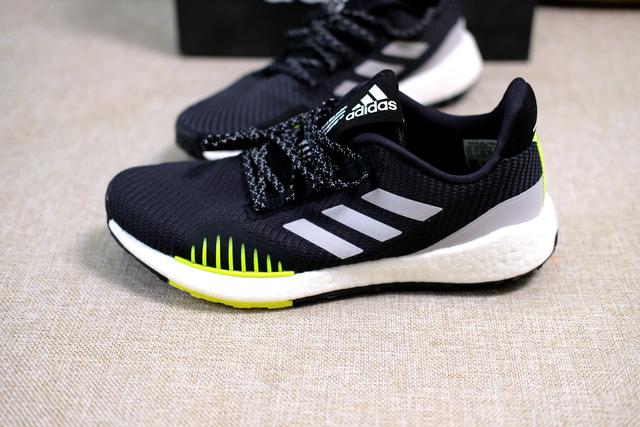 阿迪达斯pureboost dpr是什么鞋（阿迪达斯PulseBOOSTHD）(8)