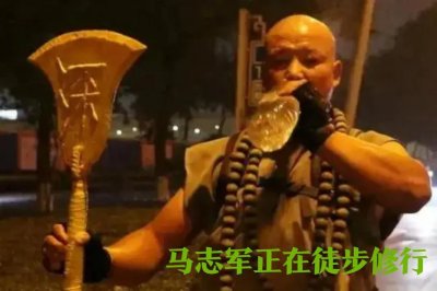 ​一位特种兵因女友见义勇为意外去逝而选择退伍只求当一名武僧