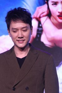 ​冯绍峰的前女友们，各个都是大美女