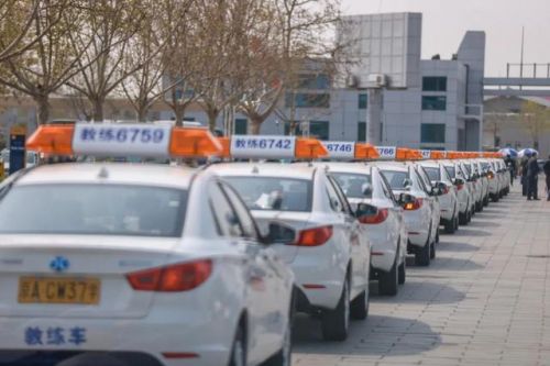 东方时尚汽车俱乐部怎么样？东方时尚汽车俱乐部地址-第1张图片-